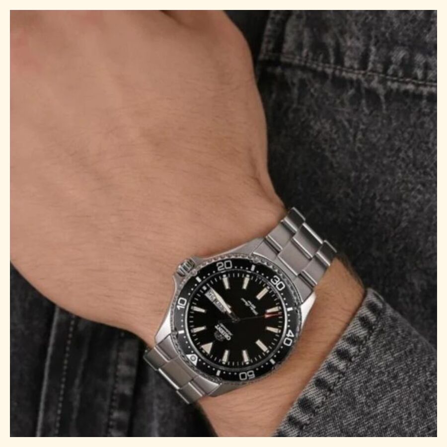 Orient Kamasu worn on wrist